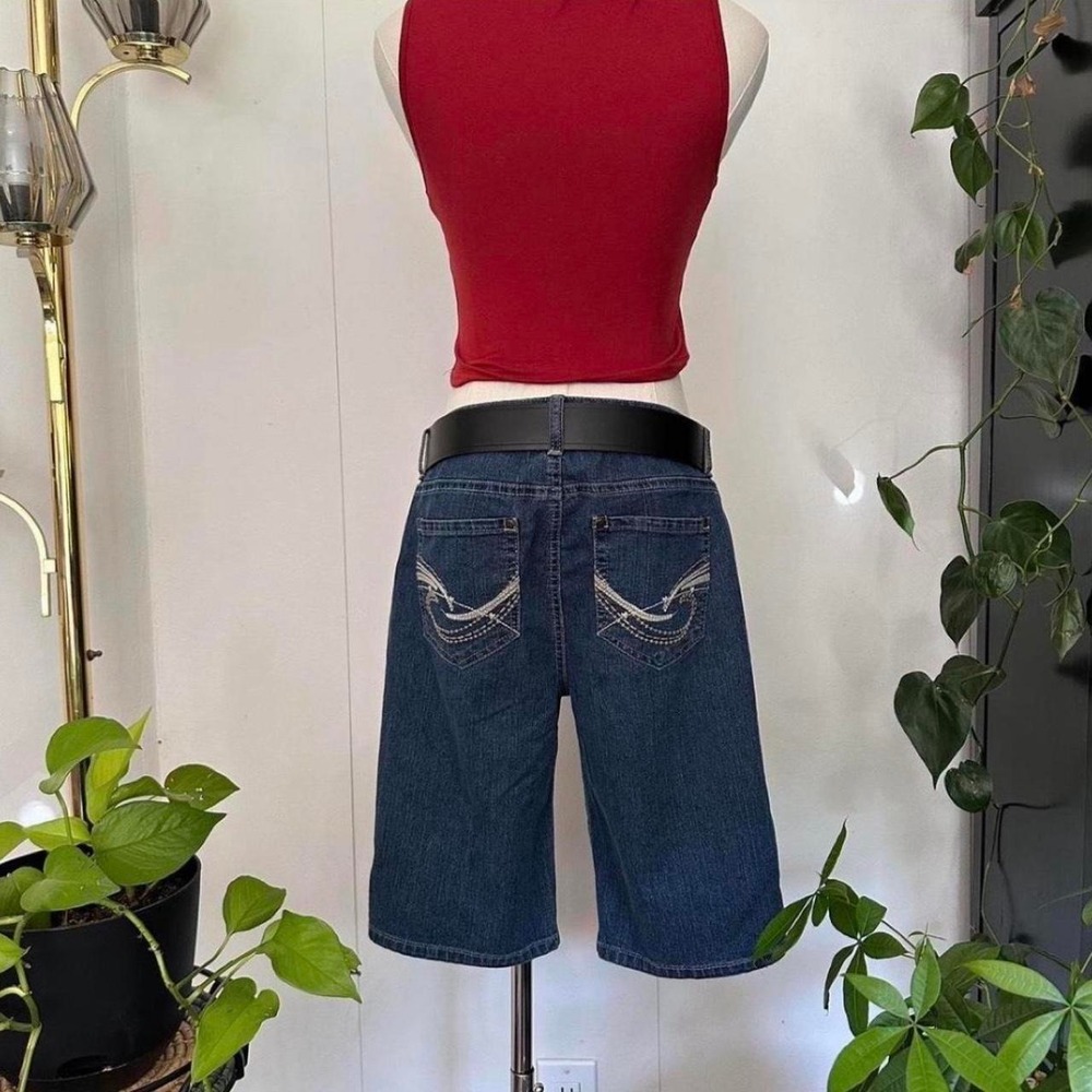 Beau Dawson Y2K Dark Wash Denim Embroidered Low Rise Long Shorts Jorts 10